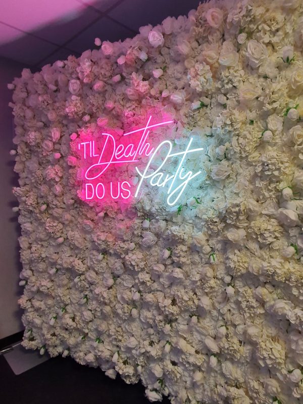 Neon sign hire